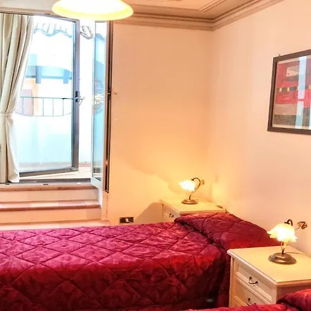 Bellasleeps 4 - 2
