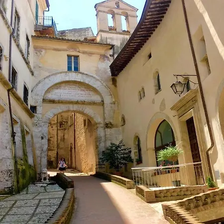 Bellasleeps 4 - 2 * Spoleto