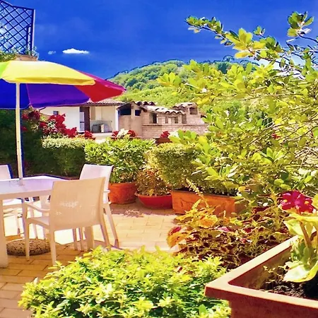 Bellasleeps 4 - 2 Spoleto